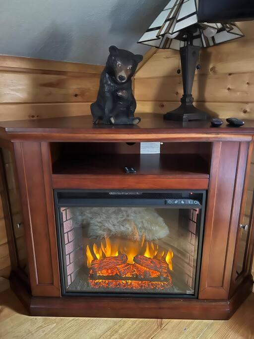 Cubs Den - Hot Tub- Walk To Lake- Fire Pit - Kayaks Oakland Exterior photo