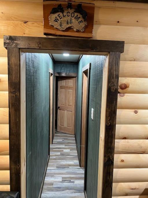 Cubs Den - Hot Tub- Walk To Lake- Fire Pit - Kayaks Oakland Exterior photo